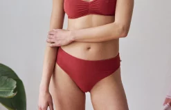 AAC Texteis SA Conic Top - Red Clay New In