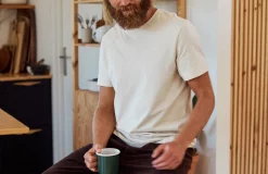 AAC Texteis SA T-Shirts Coats - Almond