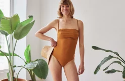 GESCELOS New In Comet - Dark Mustard