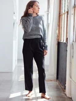 AAC Texteis SA Procida - Black And White Knits