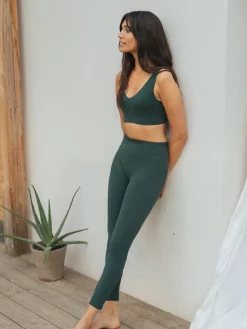 AAC Texteis SA Activewear Hare - Dark Green 11 AAC Texteis SA Activewear Hare - Dark Green