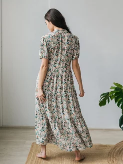 AAC Texteis SA Nevis - Medium Flower 13 AAC Texteis SA Nevis - Medium Flower