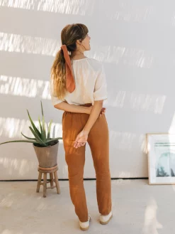 Barcelgest Sia - Caramel