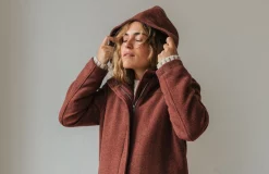 Gescelos Ansaron - Red Sale