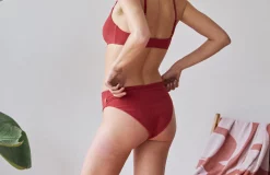 AAC Texteis SA Conic Top - Red Clay New In