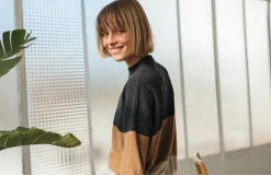 AAC Texteis SA Gorbunova - Block Colour Sale