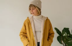 GESCELOS Laurie - Mustard Sale