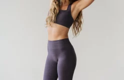 AAC Texteis SA Dova - Raisin Activewear